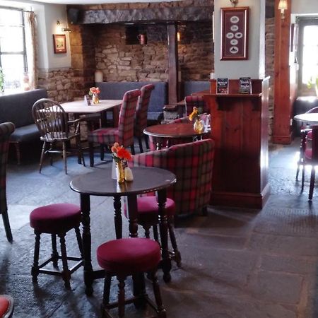 The George Inn Mere  Kültér fotó